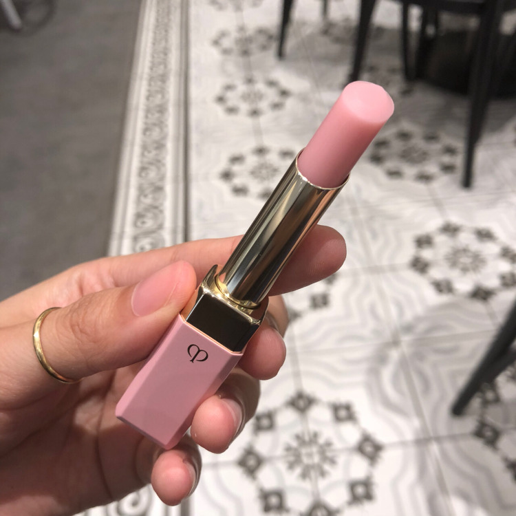 WechatIMG6 - CPB CHERRY BLOSSOM LIP GLORIFIER 2018 REVIEW