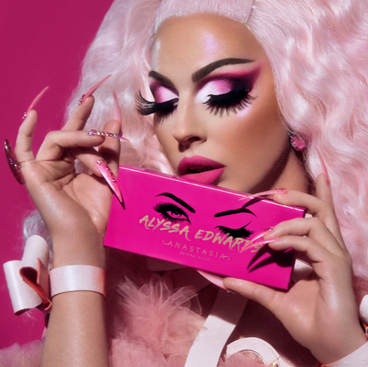 ANASTASIA ALYSSA EDWARDS EYESHADOW PALETTE FOR SUMMER 2019 1 - ANASTASIA ALYSSA EDWARDS EYESHADOW PALETTE FOR SUMMER 2019