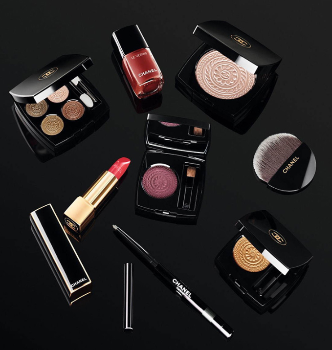 CHANEL HOLIDAY 2019 MAKEUP COLLECTION 7 - CHANEL 2019 Christmas Holiday Collection And Sets