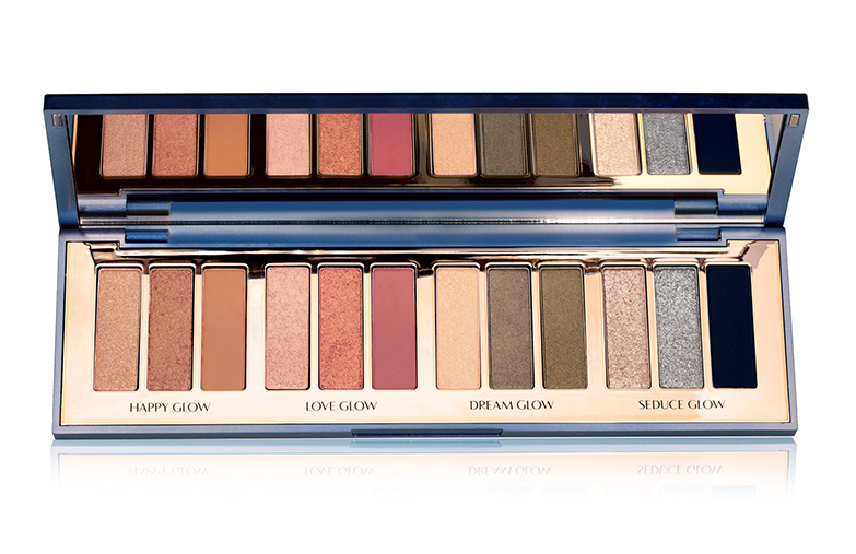 CHARLOTTE TILBURY STARRY EYES TO HYPNOTISE EYESHADOW PALETTE FOR HOLIDAY 2019 1 - CHARLOTTE TILBURY 2019 Christmas Holiday Collection