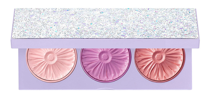 CLINIQUE HOLIDAY 2019 MAKEUP COLLECTION 1 - CLINIQUE 2019 Christmas Holiday Collection