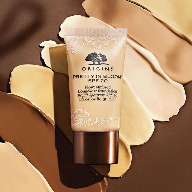 ORIGINS PRETTY IN BLOOM FLOWER INFUSED LONG WEAR FOUNDATION 1 - ORIGINS PRETTY IN BLOOM FLOWER-INFUSED LONG-WEAR FOUNDATION