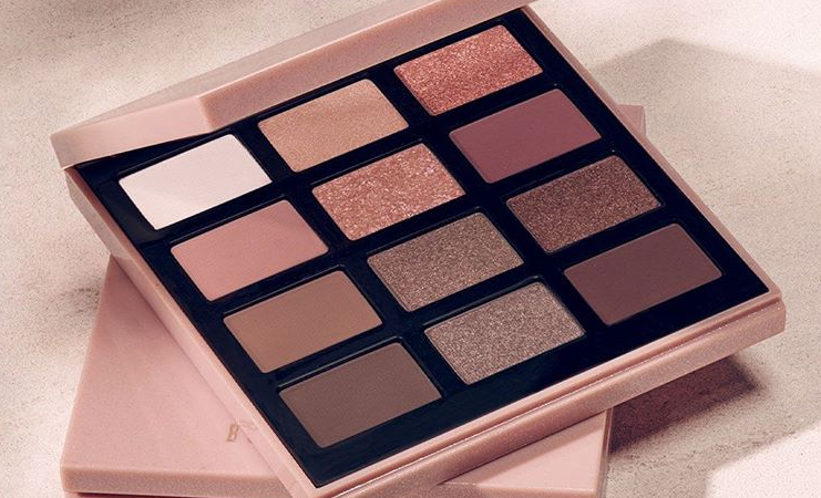 BOBBI BROWN NUDE DRAMA II EYESHADOW PALETTE AVAILABLE NOW 1 741x450 - BOBBI BROWN NUDE DRAMA II EYESHADOW PALETTE AVAILABLE NOW