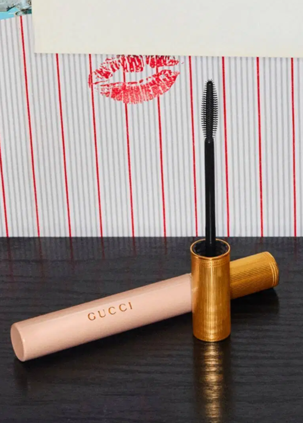 GUCCI BEAUTY MASCARA LOBSCUR DEBUTS GORGEOUSLY 1 - GUCCI BEAUTY MASCARA L'OBSCUR DEBUTS GORGEOUSLY