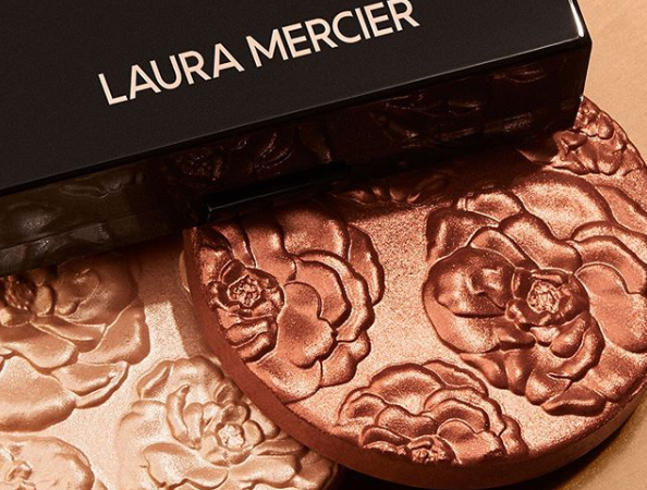 LAURA MERCIER FACE ILLUMINATORS WITH EMBOSSED DESIGN 1 594x450 - LAURA MERCIER FACE ILLUMINATORS WITH EMBOSSED DESIGN