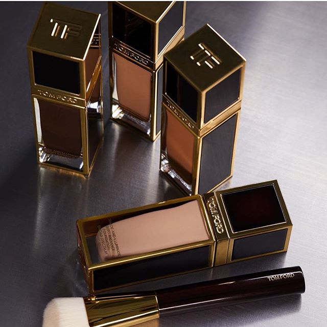 TOM FORD SHADE AND ILLUMINATE SOFT RADIANCE FOUNDATION SPF 50 EXCLUSIVE TO NORDSTROM 1 - TOM FORD SHADE AND ILLUMINATE SOFT RADIANCE FOUNDATION SPF 50 EXCLUSIVE TO NORDSTROM