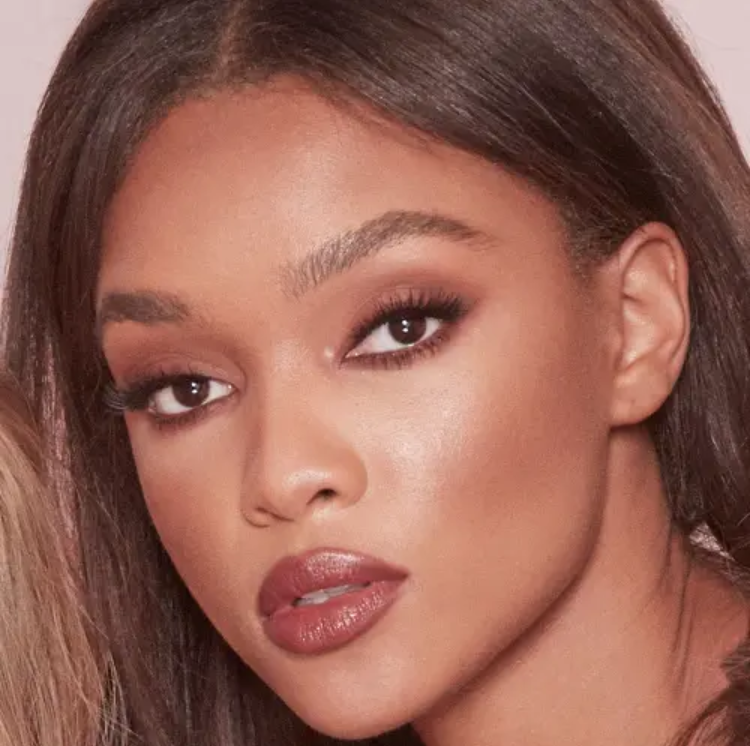 CHARLOTTE TILBURY PILLOW TALK BEAUTY LIGHT WAND FOR SPRING 2020 6 - CHARLOTTE TILBURY PILLOW TALK BEAUTY LIGHT WAND FOR SPRING 2020