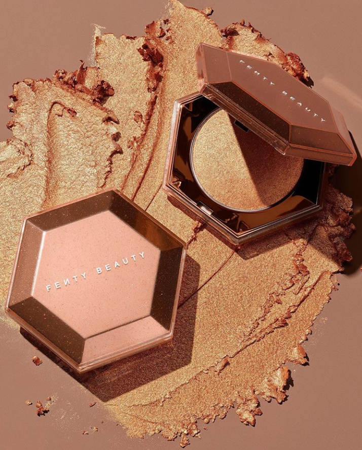 FENTY BEAUTY COGNAC CANDY DIAMOND BOMB BODY LAVA BODY LUMINIZER 1 - FENTY BEAUTY COGNAC CANDY DIAMOND BOMB & BODY LAVA BODY LUMINIZER