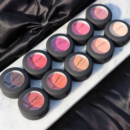 mac kiss matte eye shadow lens blur mac kiss matte eye shadow lens blur