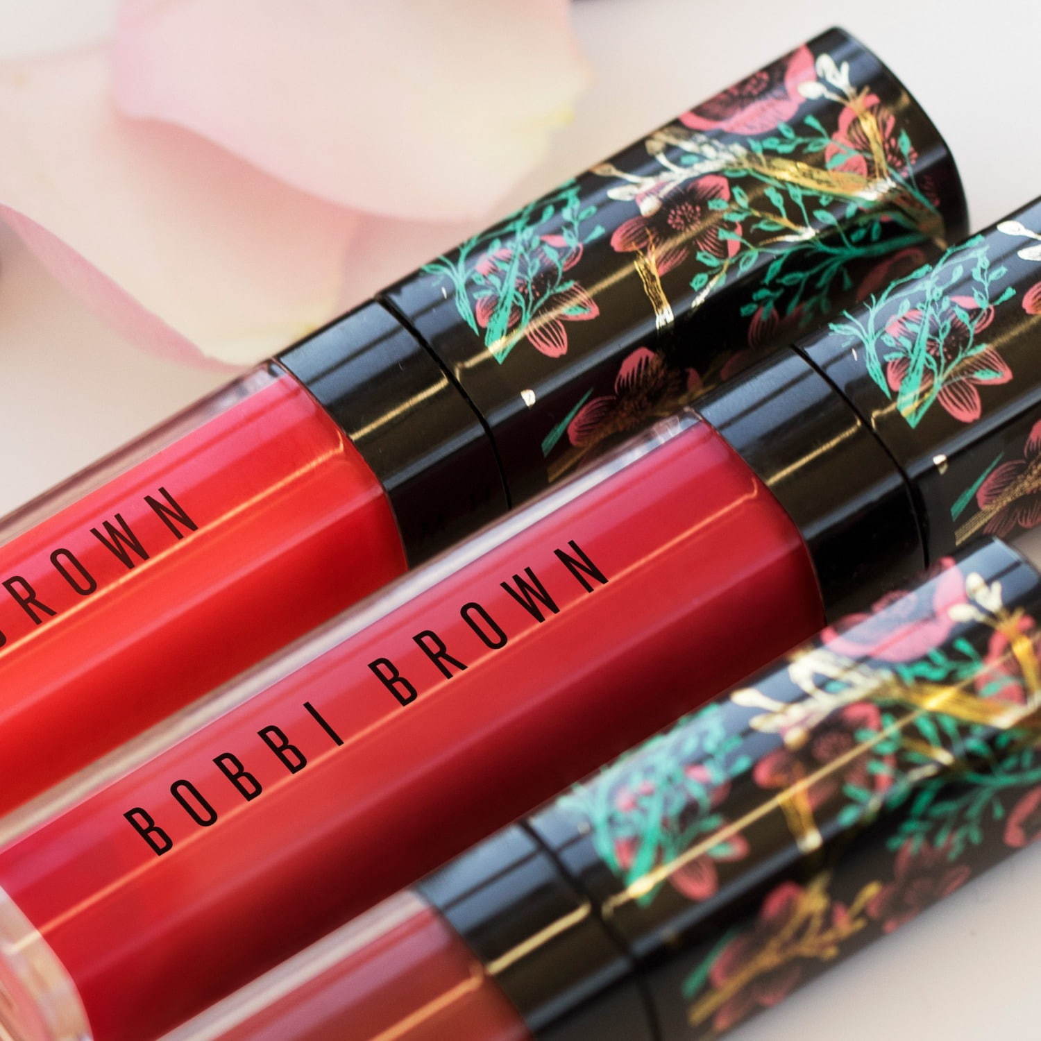 BOBBI BROWN FLOWER MOTIF COLLECTION FOR SUMMER 2020 1 - BOBBI BROWN FLOWER MOTIF COLLECTION FOR SUMMER 2020