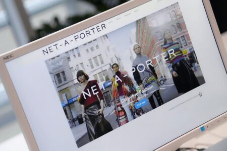 NET A PORTER Cyber Monday 2020 1 450x300 - NET-A-PORTER Cyber Monday 2022