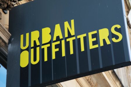 Urban Outfitters Cyber Monday 4 450x300 - Urban Outfitters Cyber Monday 2022