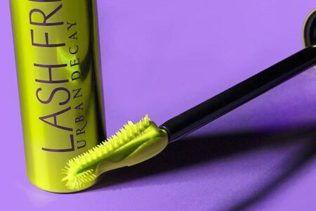 103386142 1238830993130495 1407687854439519975 n 450x300 - Urban Decay Lash Freak Mascara 2020