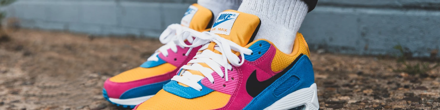 sneaker villa black friday deals