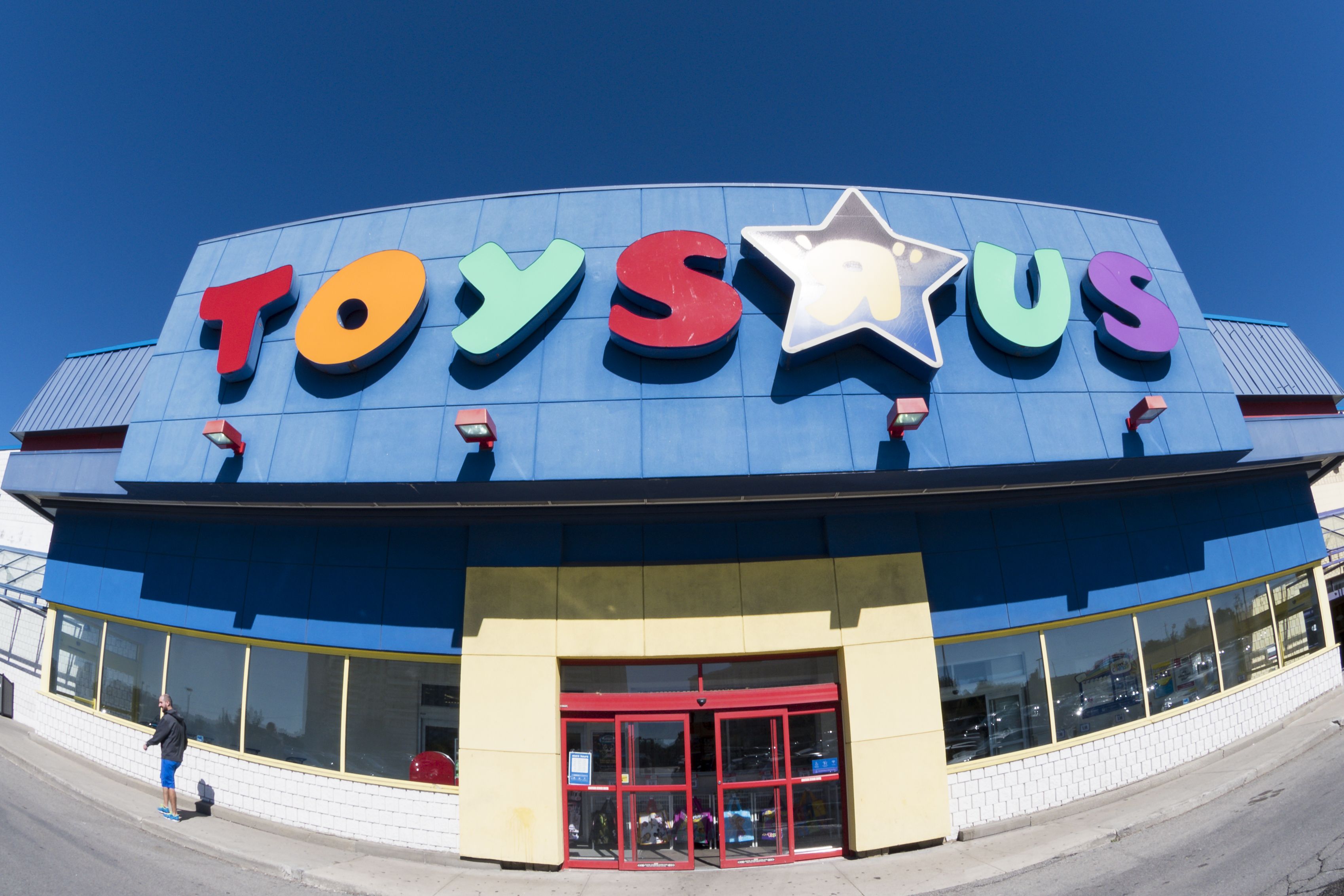 Toys 4 us. TOYSRUS. Toys'r'us. Toys r us в России. Toys r us в Нью-Йорке.