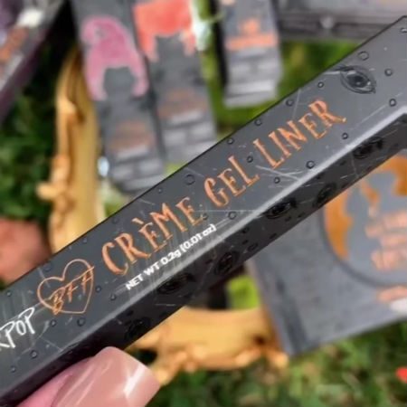 1123 - Colourpop Hocus Pocus Makeup Collection 2020