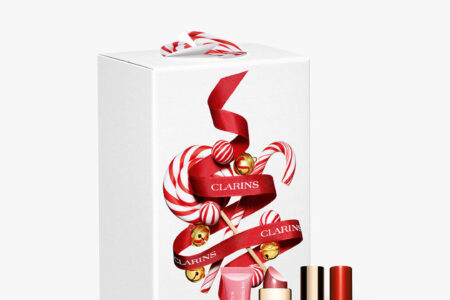 2 23 450x300 - Clarins Beautiful Lips Collection Makeup Gift Set