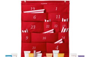 22 1 320x200 - Clarins Advent Calendar 2020