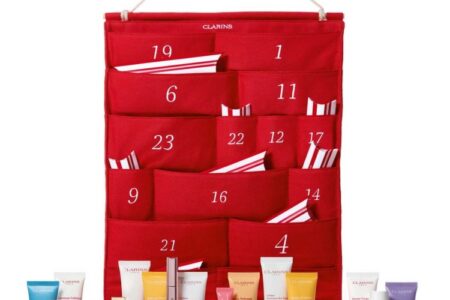 22 1 450x300 - Clarins Advent Calendar 2020