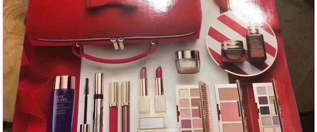 Estee Lauder Holiday Blockbuster 2020 USA Chic moeY