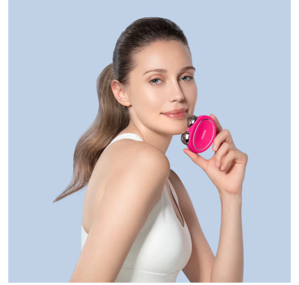 454SZYVFDNE3NAWIW - Foreo Launches New Facial Toning Massagers 2020