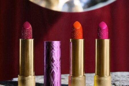 1 18 450x300 - Gucci Beauty Rouge à Lèvres Lunaison Glitter Lipstick