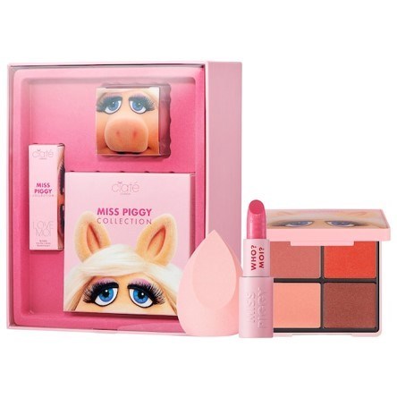 1 29 - Ciate x Disney Miss Piggy VIP Collection