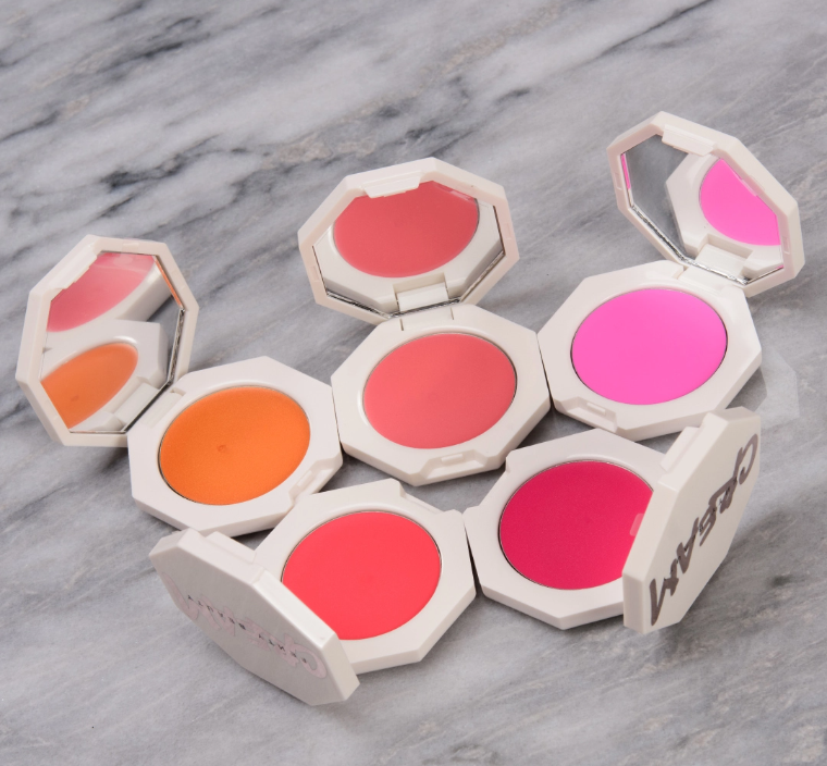 32J40PHTXJ0DWNWQV4 - Fenty Beauty Cheeks Out Freestyle Cream Blush