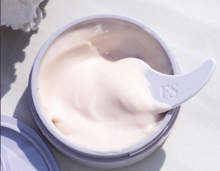 DDKWIQ @ CCAJ3HJ 7 - Fenty Beauty Overnight Recovery Gel-Cream