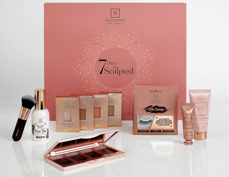 1 108 - Sculpted by Aimee Connolly 7 Day Beauty Advent Calendar 2020