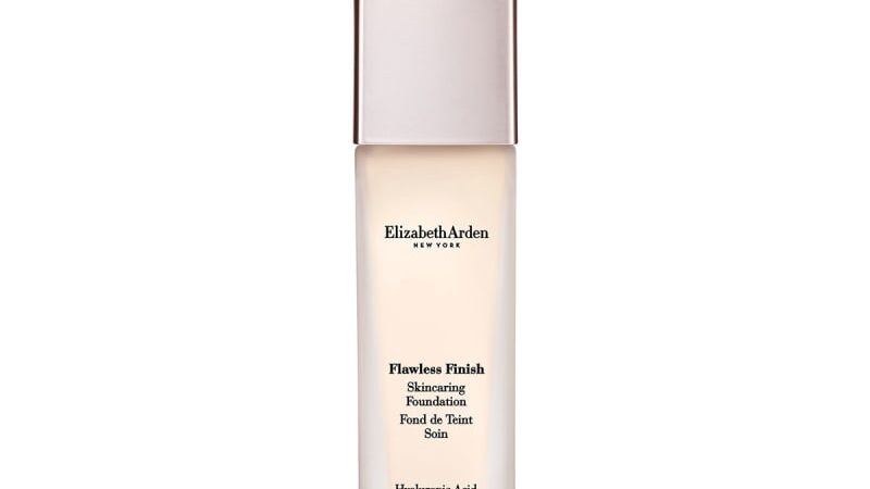 1 22 800x450 - Elizabeth Arden Flawless Finish Skincaring Foundation