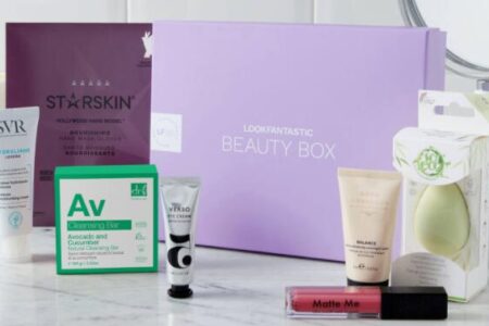 RJF2K 2T95LBR9X1V@D 450x300 - Lookfantastic January Restoration Edition Beauty Box