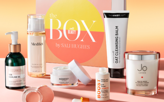 Cult Beauty x Sali Hughes Beauty Box 2021 320x200 - Cult Beauty x Sali Hughes Beauty Box 2021