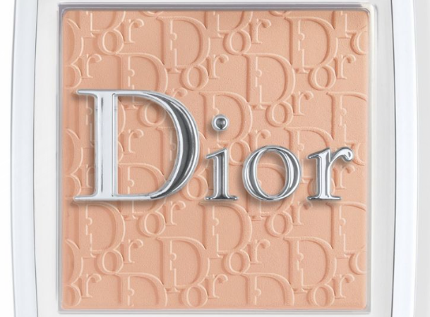 Dior Backstage Face Body Powder No Powder 609x450 - Dior Backstage Face & Body Powder-No-Powder