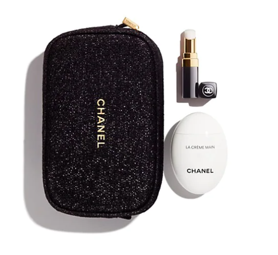 All the complimentary gifts we got from Chanel Beauty 😍✨ #chanelbeaut