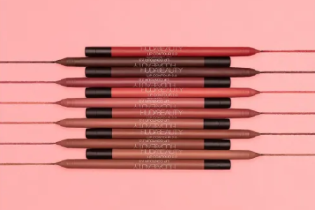 Huda Beauty Lip Contour 2.0 Automatic Matte Lip Pencil 450x300 - Huda Beauty Lip Contour 2.0 Automatic Matte Lip Pencil