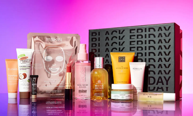 1 13 749x450 - Lookfantastic Black Friday Box 2021