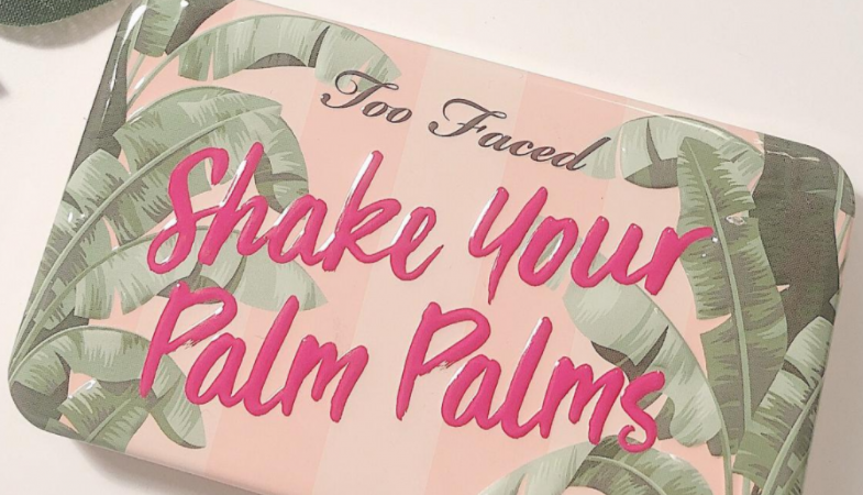 1 22 785x450 - Too Faced Shake Your Palm Palms On-The-Fly Eyeshadow Palette