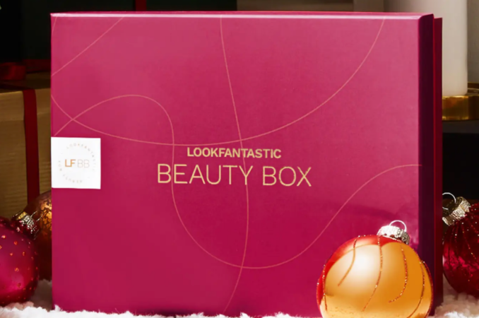 1 678x450 - Lookfantastic December Beauty Box 2021