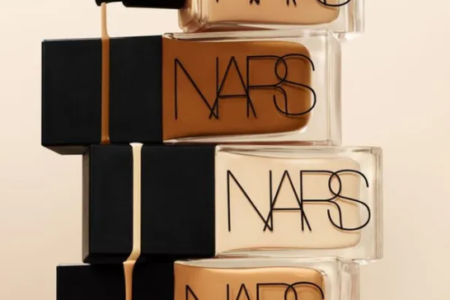 1 43 450x300 - NARS Light Reflecting Advanced Skincare Foundation