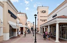 11 12 - Shop Premium Outlets Black Friday 2022