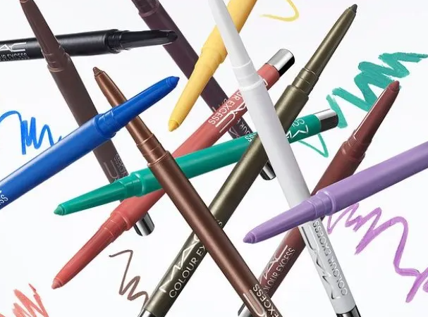 1 11 607x450 - MAC Cosmetics Colour Excess Gel Eyeliner Pencil