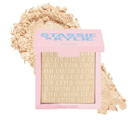 1 11 - Kylie Cosmetics Stassie x Kylie Collection 2022
