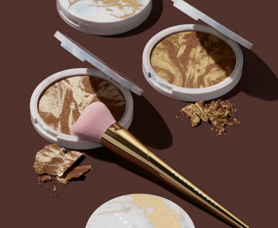 11 1 549x450 - Fenty Beauty Toast’d Swirl Bronze Shimmer Powder