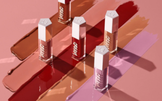 2 2 320x200 - Fenty Beauty Peach Pout Gloss Bomb Cream Color Drip Lip Cream 2022