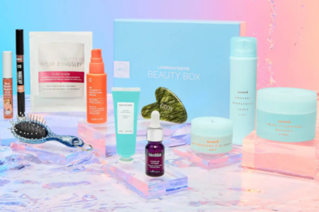 1 7 450x300 - Lookfantastic Beauty Box August 2022