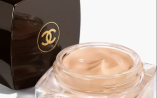 1 104 320x200 - Chanel Sublimage Le Correcteur Yeux Radiance-Generating Concealing Eye Care