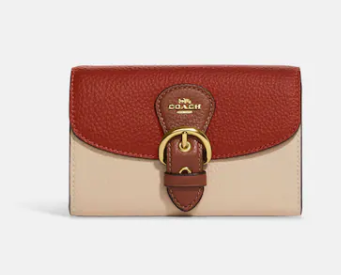 1 12 - Coach Outlet deals: Save up to 70%!