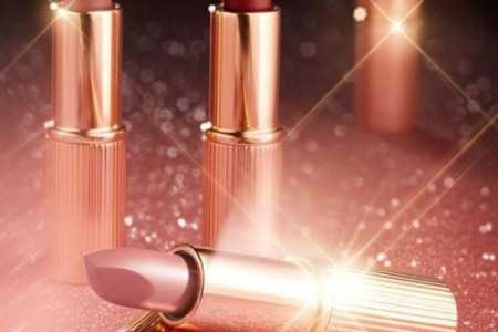 1 58 450x300 - Charlotte Tilbury Limited-Edition Holiday K.I.S.S.I.N.G Lipsticks 2022