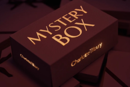 1 59 450x300 - Charlotte Tilbury’s Magic Makeup Mystery Box